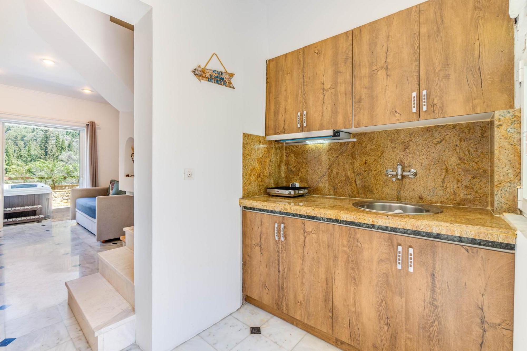 Doliva Anthi Private Jacuzzi * Agios Gordios (Corfu)