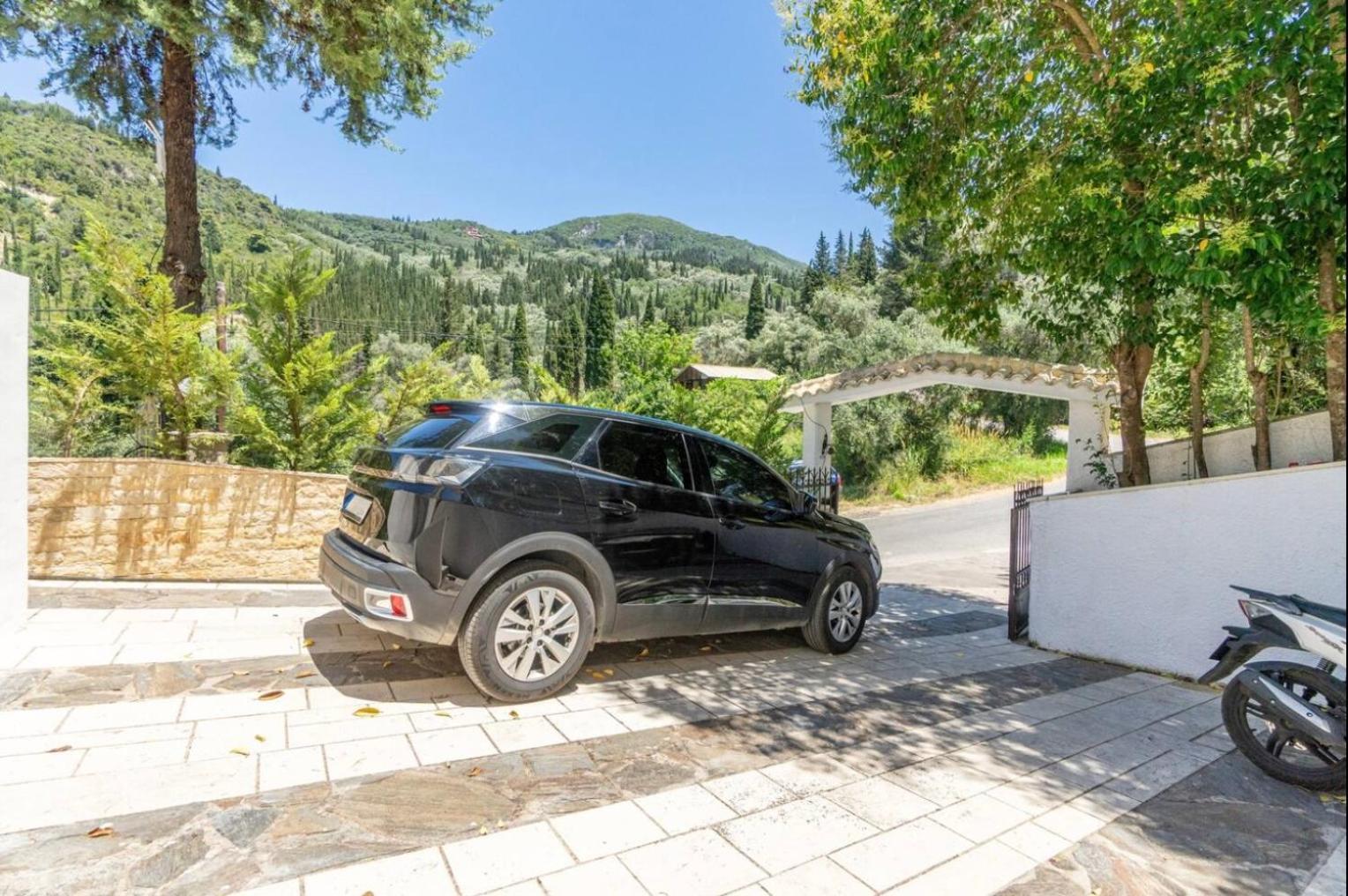 Doliva Anthi Private Jacuzzi * Agios Gordios (Corfu)