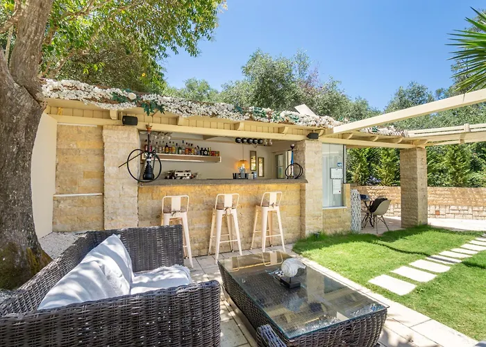 Doliva Studio Anthi Private Jacuzzi